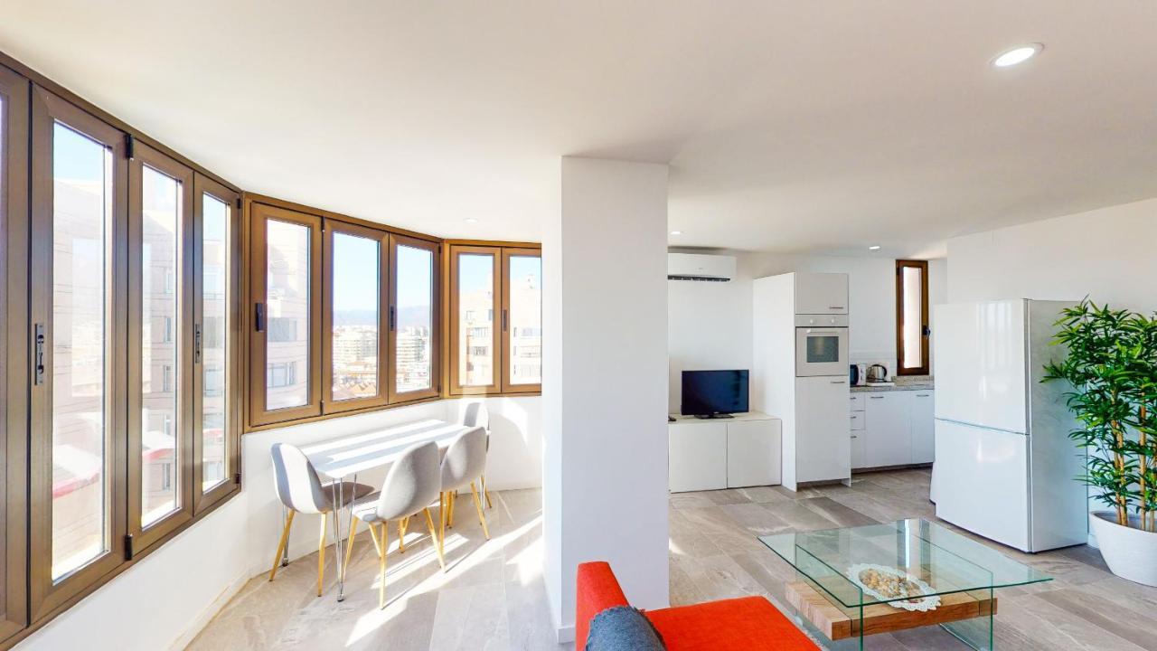 Las Palmeras - Best Location Cozy Apartment Fuengirola Eksteriør billede